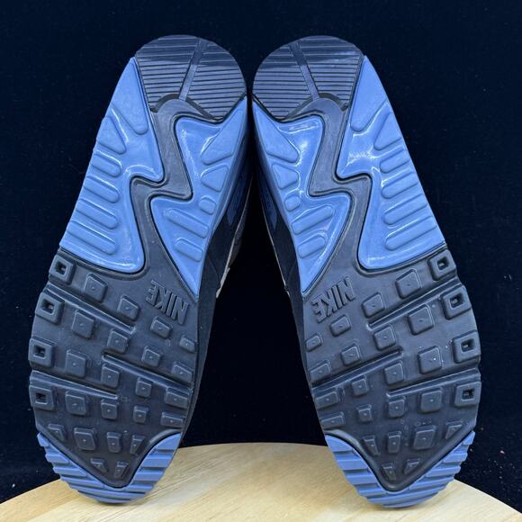 Nike Air Max 90 Smoke Grey Diffused IB6392 001 Size 9 Blue Black Mesh Low Top - Picture 9 of 10